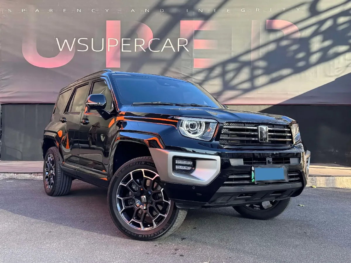 2024 Tank 700 3.0T 360HP V6 9AT PHEV 37.1KWH,autocango,china used car exporter,china ev exporter,chinese used car exporter,chinese used ev exporter