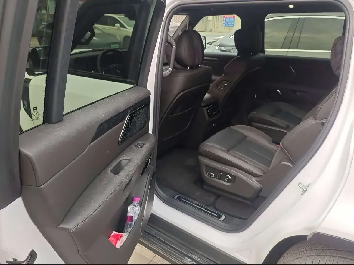 2023 ROX 01 1.5T 152HP L4 REEV 56.01KWH,autocango,china used car exporter,china ev exporter,chinese used car exporter,chinese used ev exporter