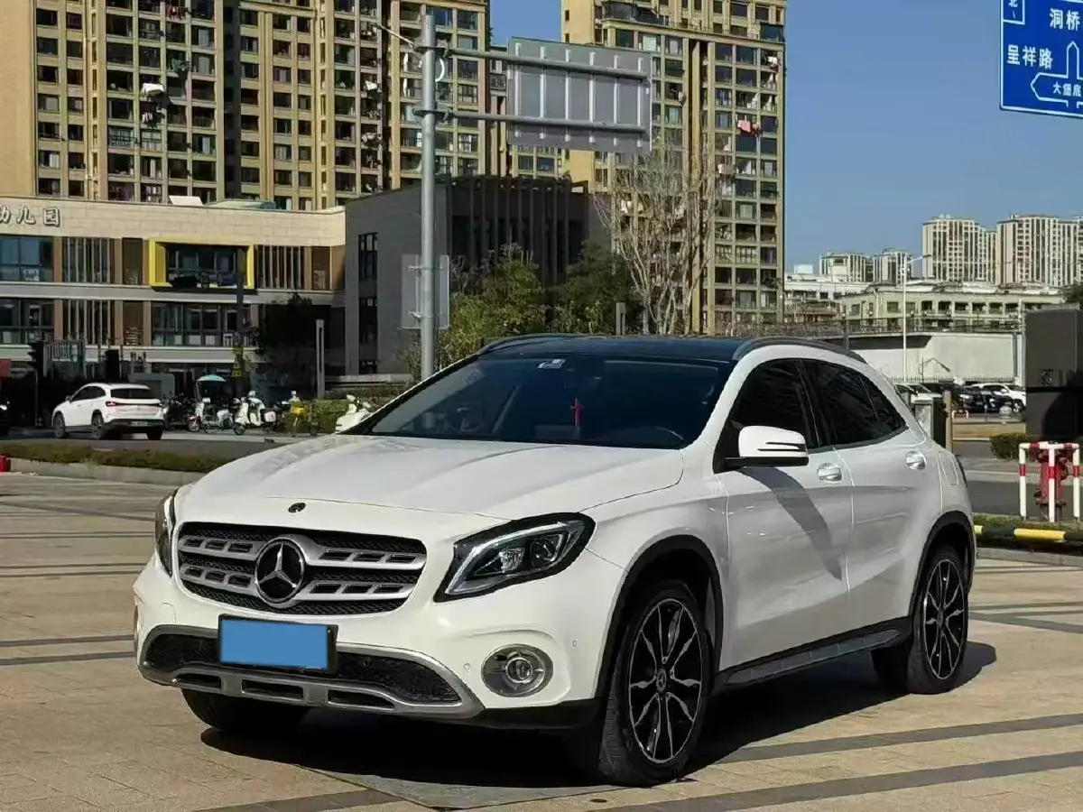 2016 Mercedes-Benz GLA Class 1.6T 156HP L4 7DCT