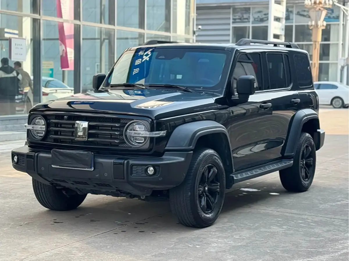 2021 Tank 300 2.0T 227HP L4 8AT