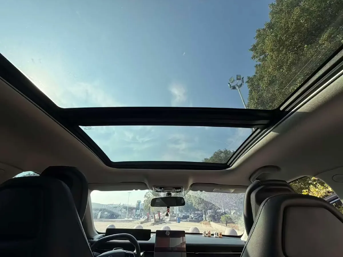 2023 ChangAn Lamore 1.5T 170HP L4 7DCT,autocango,china used car exporter,china ev exporter,chinese used car exporter,chinese used ev exporter