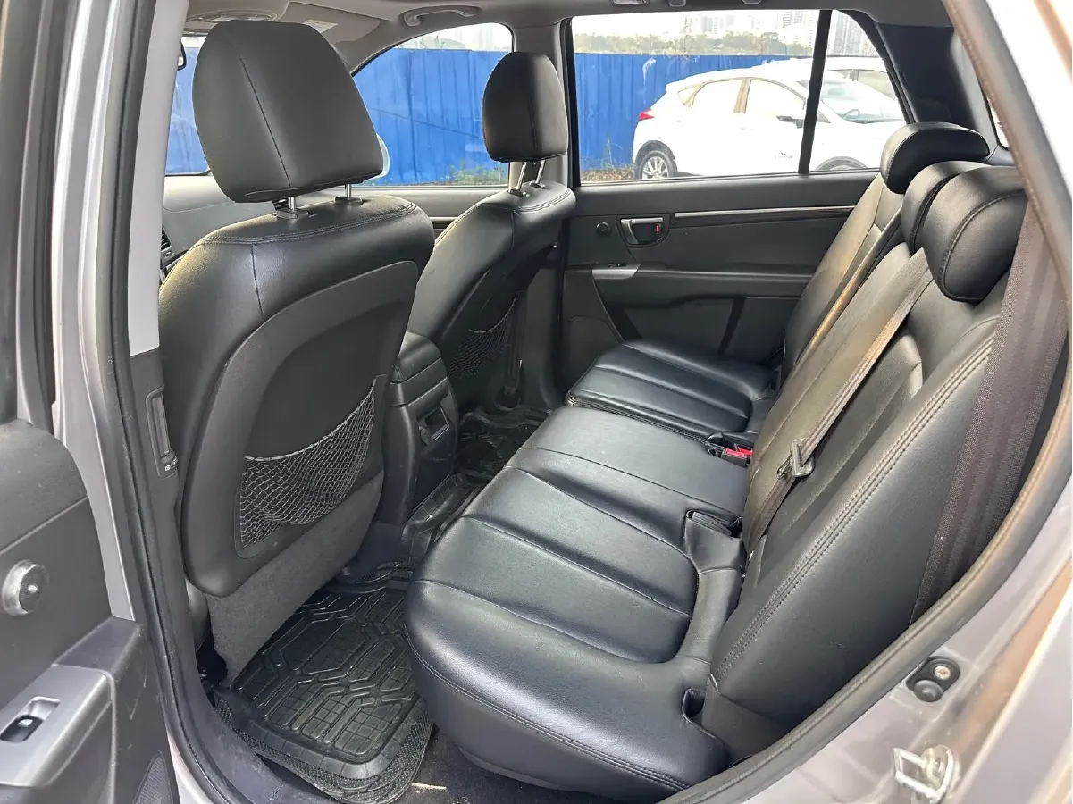2010 Hyundai Santafe Classic 2.4L 174HP L4 6AT,autocango,china used car exporter,china ev exporter,chinese used car exporter,chinese used ev exporter