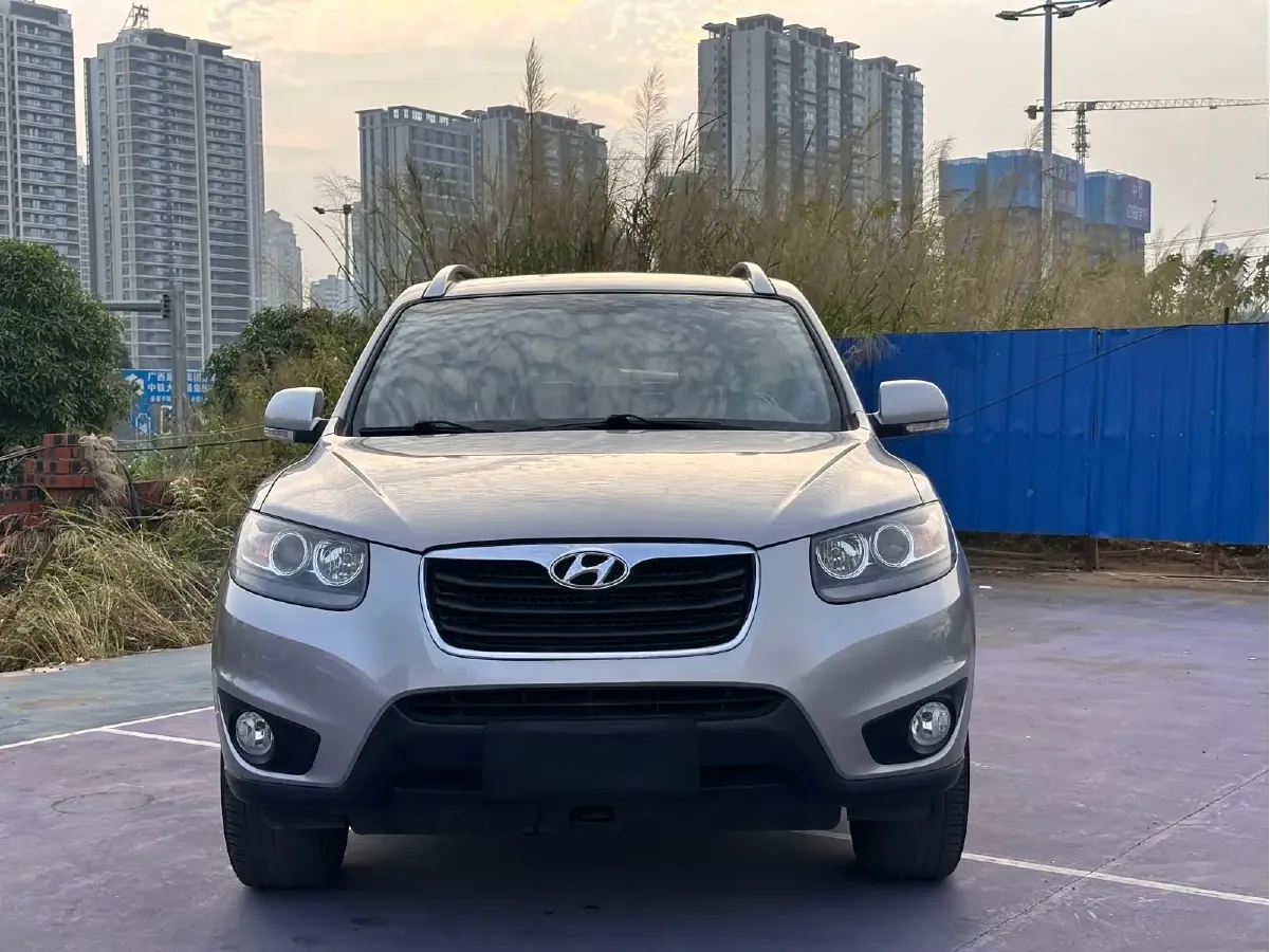 2010 Hyundai Santafe Classic 2.4L 174HP L4 6AT,autocango,china used car exporter,china ev exporter,chinese used car exporter,chinese used ev exporter