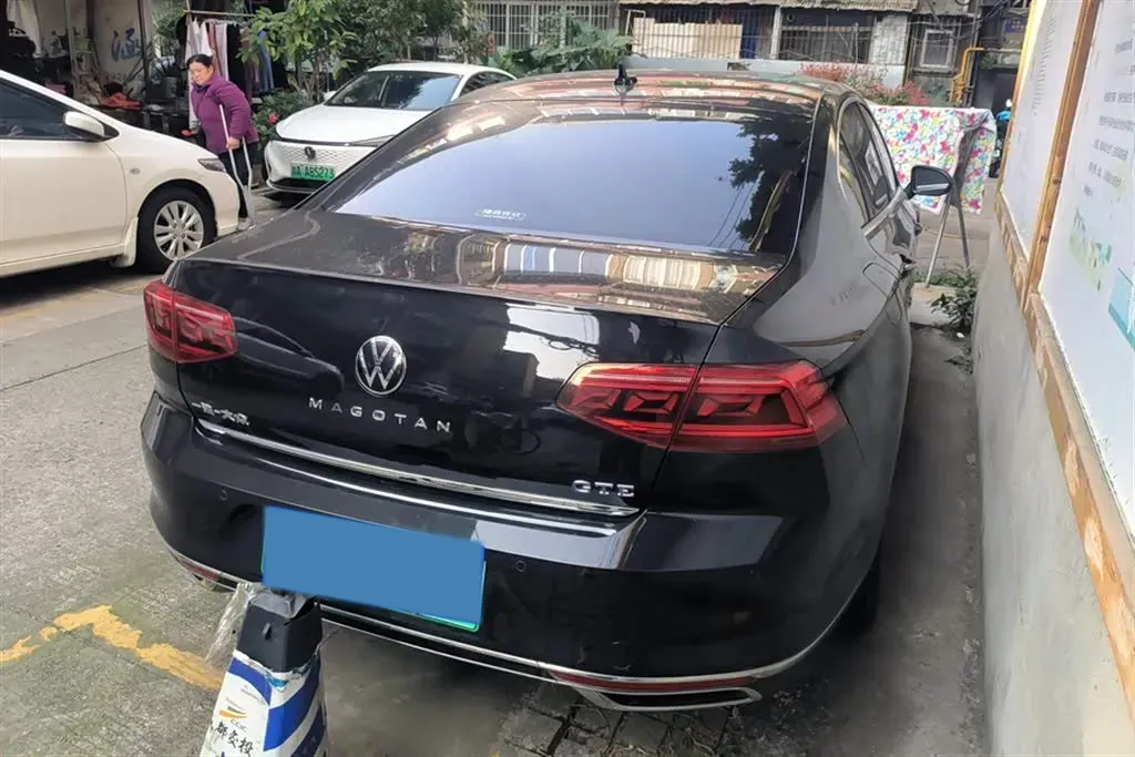 2022 Volkswagen Magotan GTE 1.4T 150HP L4 6DCT PHEV 13KWH,autocango,china used car exporter,china ev exporter,chinese used car exporter,chinese used ev exporter