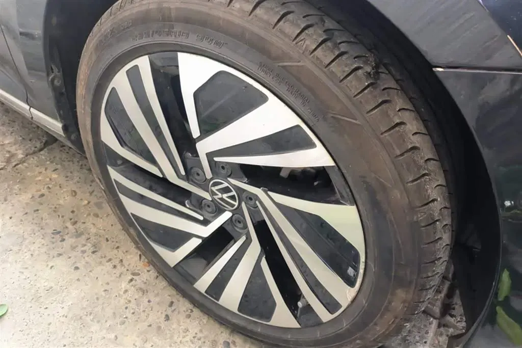 2022 Volkswagen Magotan GTE 1.4T 150HP L4 6DCT PHEV 13KWH,autocango,china used car exporter,china ev exporter,chinese used car exporter,chinese used ev exporter