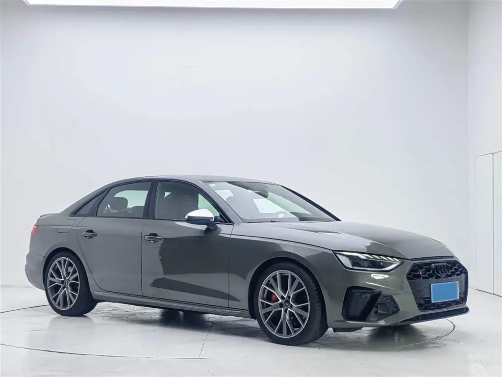2023 Audi S4 3.0T 354HP V6 8AT,autocango,china used car exporter,china ev exporter,chinese used car exporter,chinese used ev exporter