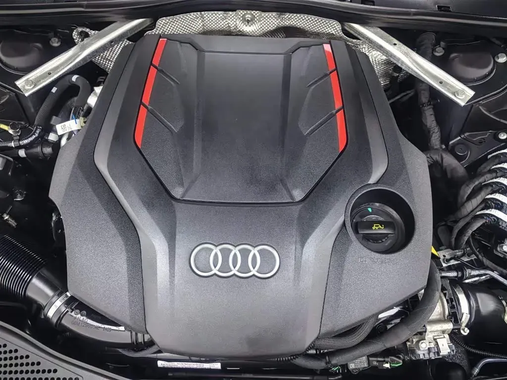 2023 Audi S4 3.0T 354HP V6 8AT,autocango,china used car exporter,china ev exporter,chinese used car exporter,chinese used ev exporter