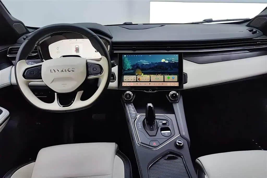 2023 LYNK&CO 01 EM-P 1.5T 150HP L3 3DHT PHEV 17.7KWH,autocango,china used car exporter,china ev exporter,chinese used car exporter,chinese used ev exporter