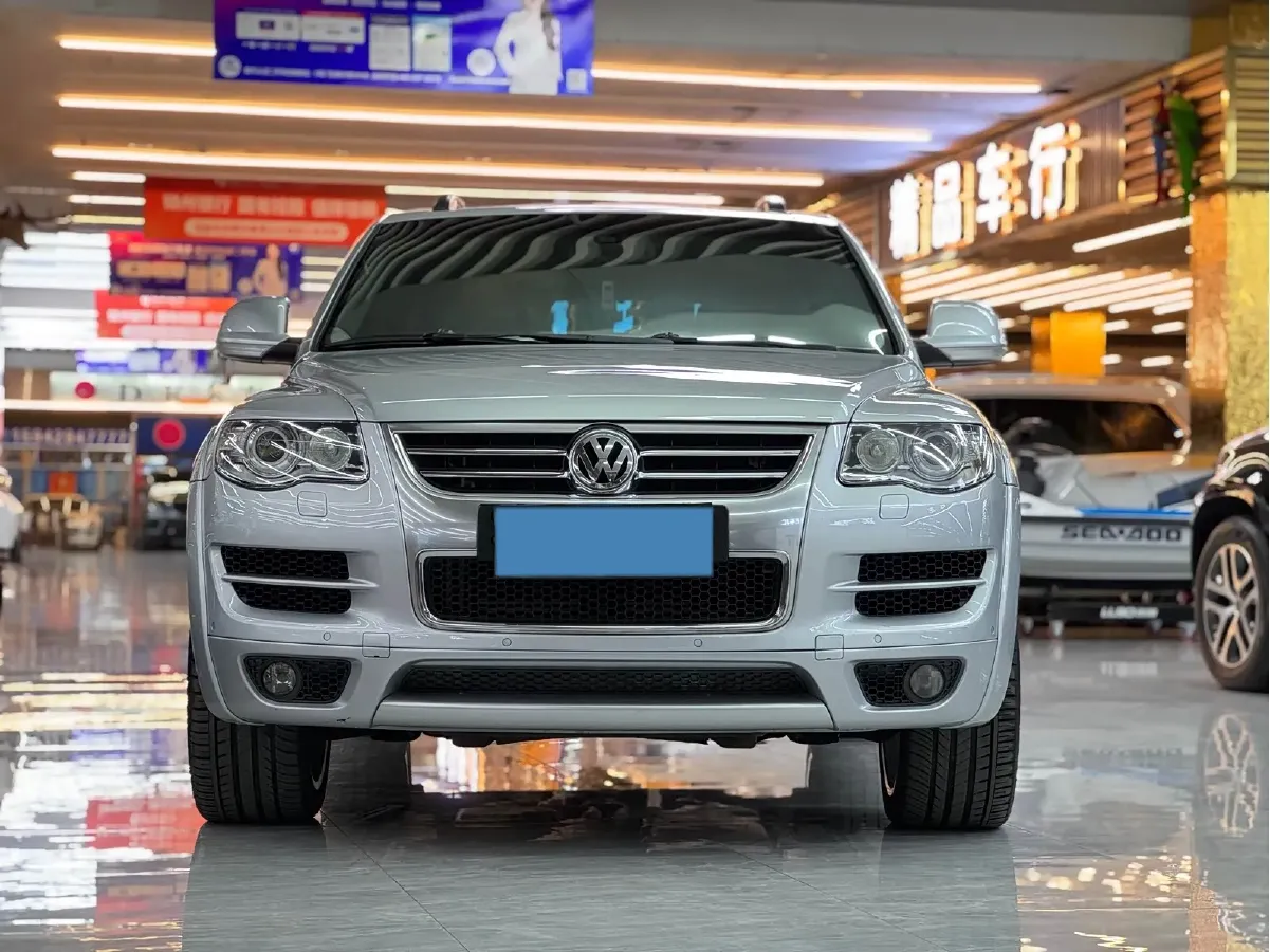 2010 Volkswagen Touareg 3.6L 280HP V6 6AT,autocango,china used car exporter,china ev exporter,chinese used car exporter,chinese used ev exporter