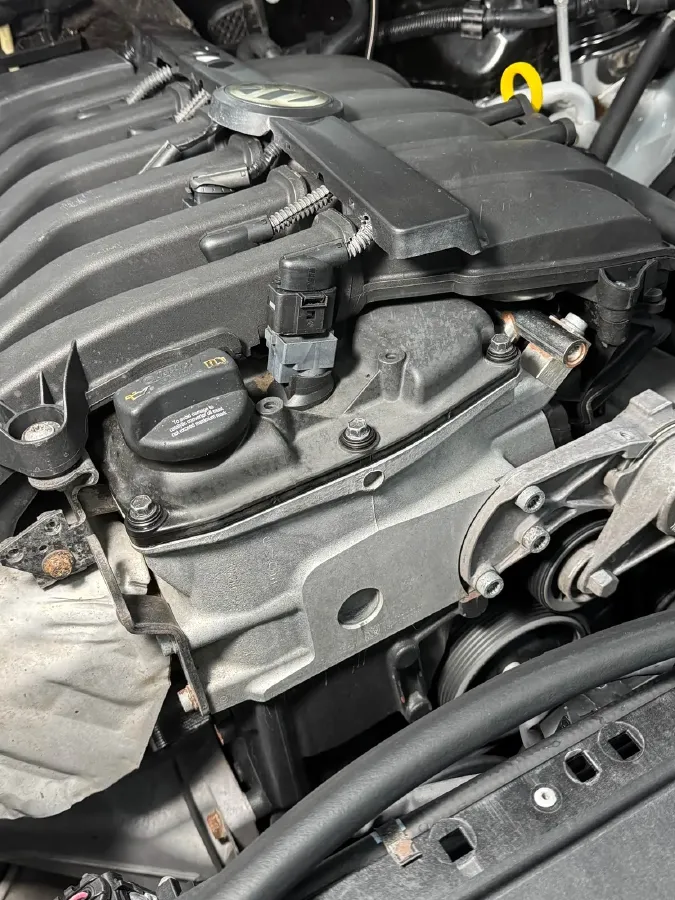 2010 Volkswagen Touareg 3.6L 280HP V6 6AT,autocango,china used car exporter,china ev exporter,chinese used car exporter,chinese used ev exporter