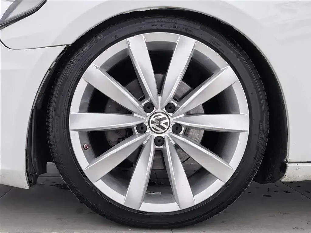 2013 Volkswagen CC 1.8T 160HP L4 7DCT,autocango,china used car exporter,china ev exporter,chinese used car exporter,chinese used ev exporter