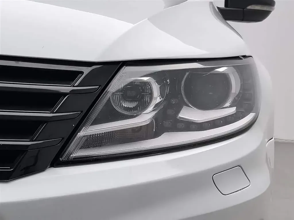 2013 Volkswagen CC 1.8T 160HP L4 7DCT,autocango,china used car exporter,china ev exporter,chinese used car exporter,chinese used ev exporter