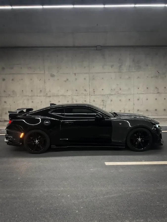 2017 Chevrolet Camaro 2.0T 275HP L4 8AT,autocango,china used car exporter,china ev exporter,chinese used car exporter,chinese used ev exporter