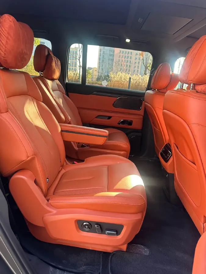 2023 ROX 01 1.5T 152HP L4 REEV 56.01KWH,autocango,china used car exporter,china ev exporter,chinese used car exporter,chinese used ev exporter