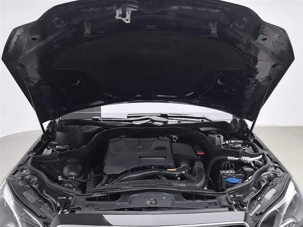 2015 Mercedes-Benz E Class 2.0T 211HP L4 7AT,autocango,china used car exporter,china ev exporter,chinese used car exporter,chinese used ev exporter