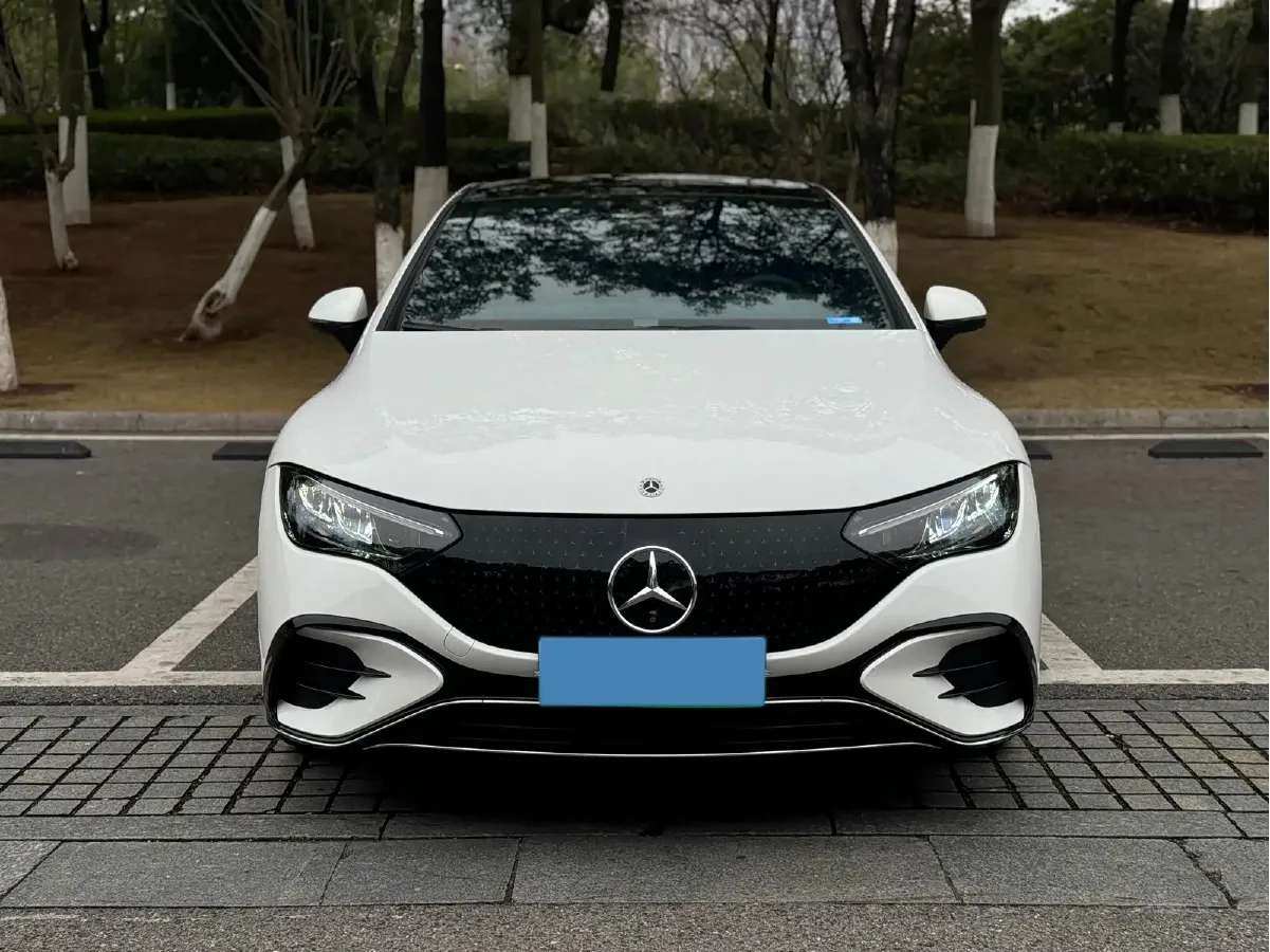 2022 Mercedes-Benz EQE Class BEV 96.1KWH,autocango,china used car exporter,china ev exporter,chinese used car exporter,chinese used ev exporter