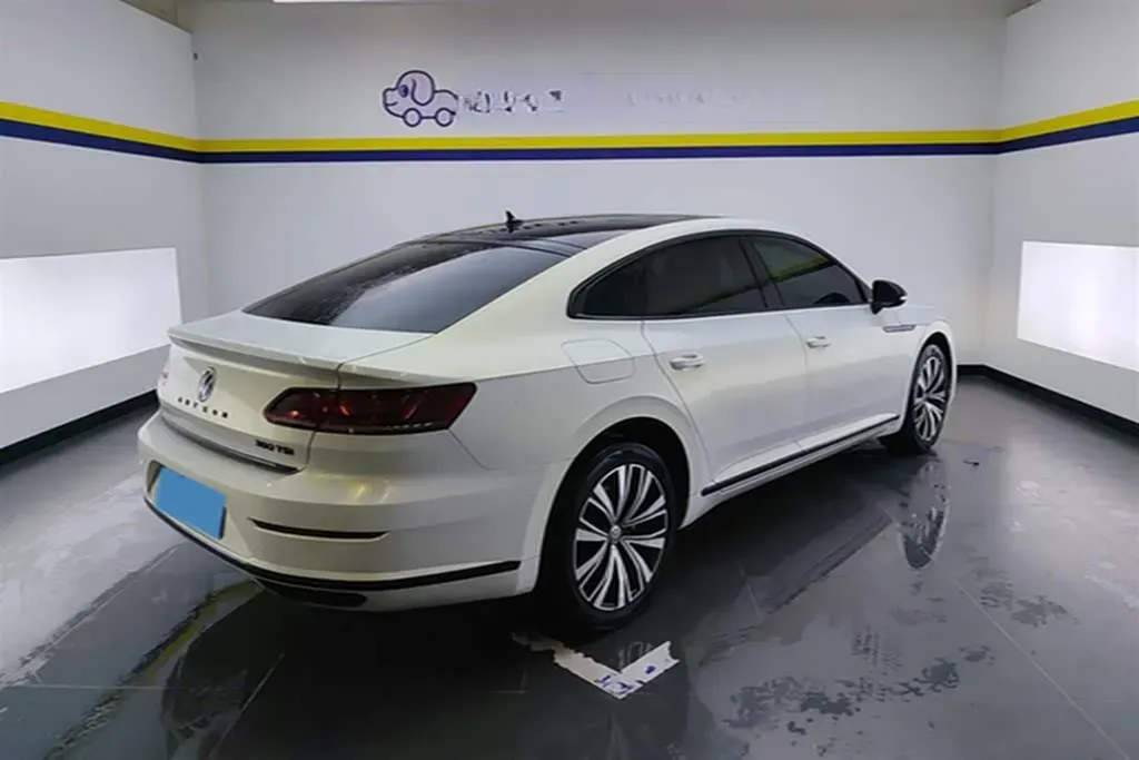 2020 Volkswagen CC 2.0T 186HP L4 7DCT,autocango,china used car exporter,china ev exporter,chinese used car exporter,chinese used ev exporter