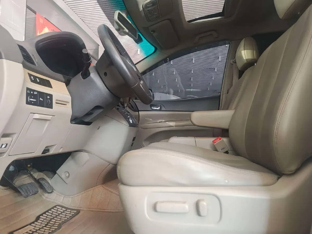 2015 BYD M6 2.4L 167HP L4 6DCT,autocango,china used car exporter,china ev exporter,chinese used car exporter,chinese used ev exporter