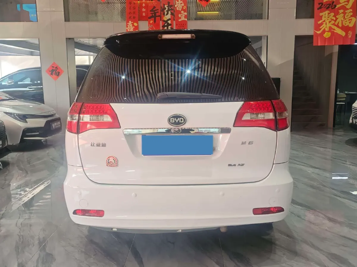 2015 BYD M6 2.4L 167HP L4 6DCT,autocango,china used car exporter,china ev exporter,chinese used car exporter,chinese used ev exporter