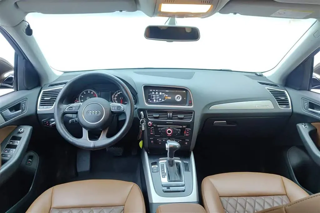 2016 Audi Q5 2.0T 224HP L4 8AT,autocango,china used car exporter,china ev exporter,chinese used car exporter,chinese used ev exporter