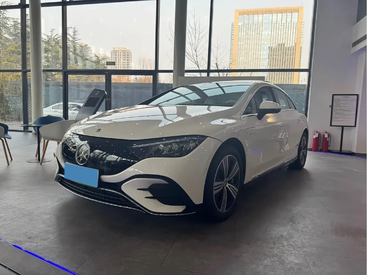2025 Mercedes-Benz EQE Class BEV 96.1KWH,autocango,china used car exporter,china ev exporter,chinese used car exporter,chinese used ev exporter