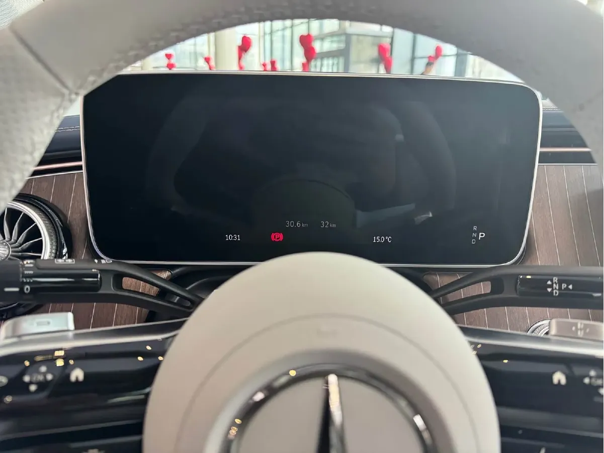 2025 Mercedes-Benz EQE Class BEV 96.1KWH,autocango,china used car exporter,china ev exporter,chinese used car exporter,chinese used ev exporter