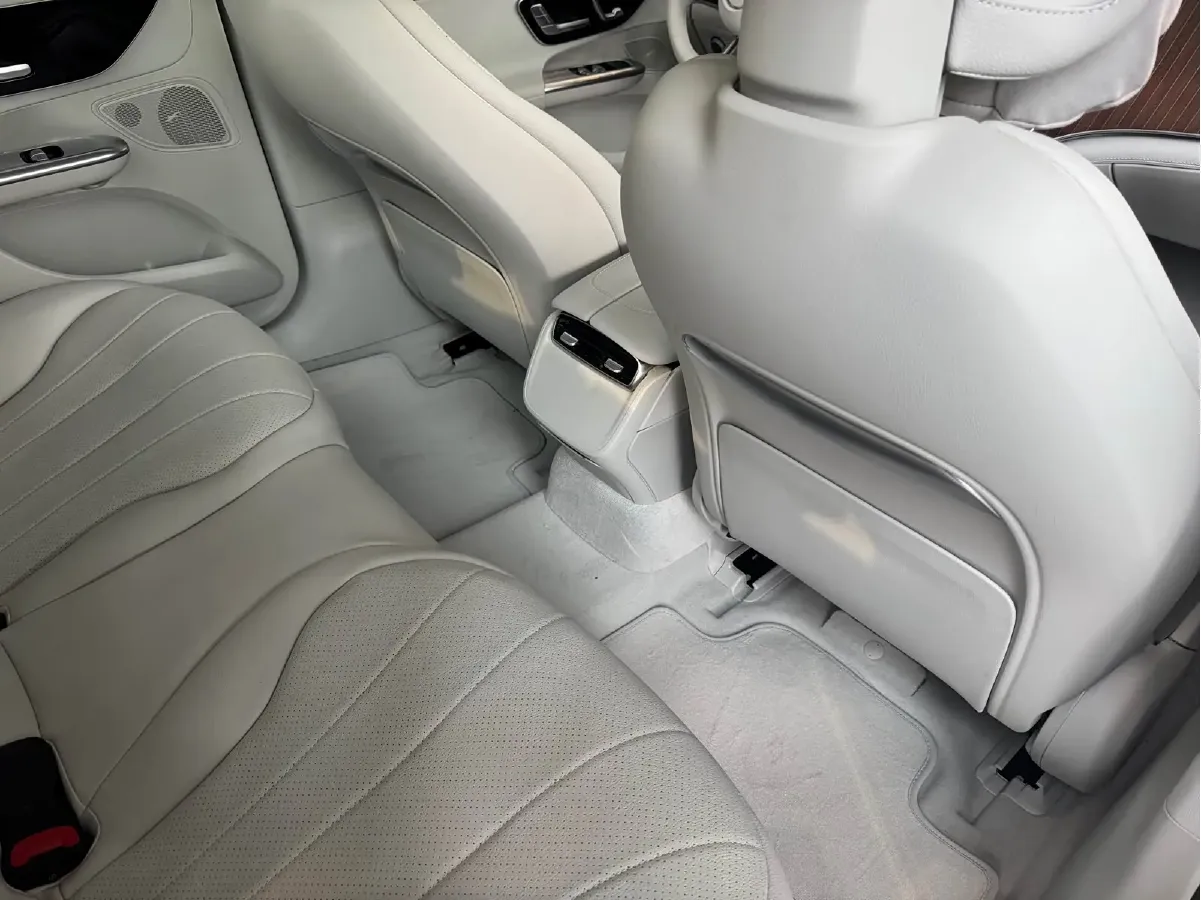 2025 Mercedes-Benz EQE Class BEV 96.1KWH,autocango,china used car exporter,china ev exporter,chinese used car exporter,chinese used ev exporter