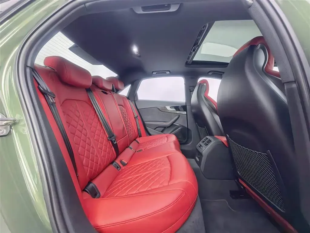 2023 Audi S4 3.0T 354HP V6 8AT,autocango,china used car exporter,china ev exporter,chinese used car exporter,chinese used ev exporter