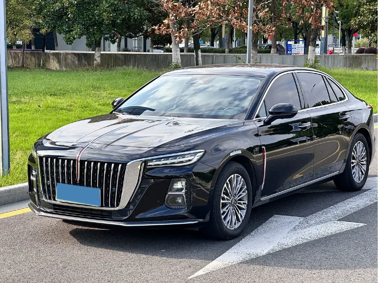 2023 HongQi H5 1.5T 169HP L4 7DCT