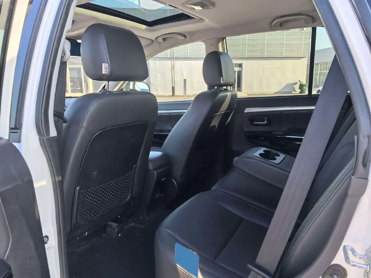 2018 Haval H5 Class 2.0T 190HP L4 6MT,autocango,china used car exporter,china ev exporter,chinese used car exporter,chinese used ev exporter