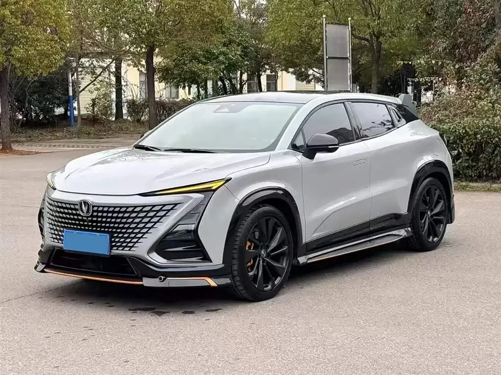 2022 ChangAn UNI-T 2.0T 233HP L4 8AT