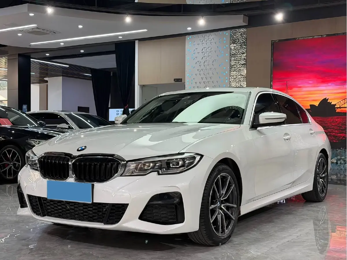 2021 BMW 3 Series 2.0T 156HP L4 8AT