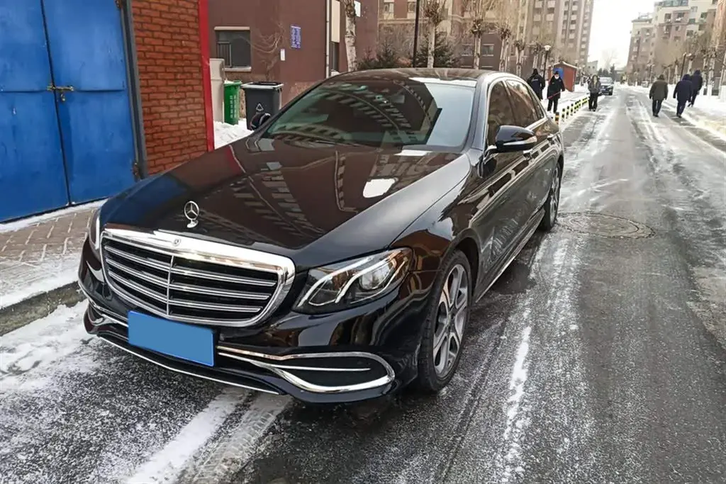 2016 Mercedes-Benz E Class 2.0T 245HP L4 9AT