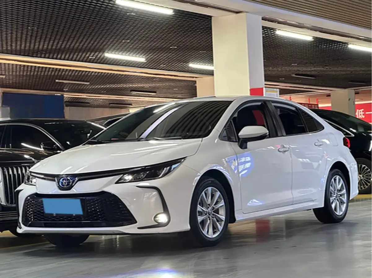 2023 Toyota Corolla 1.8L 98HP L4 E-CVT Hybrid