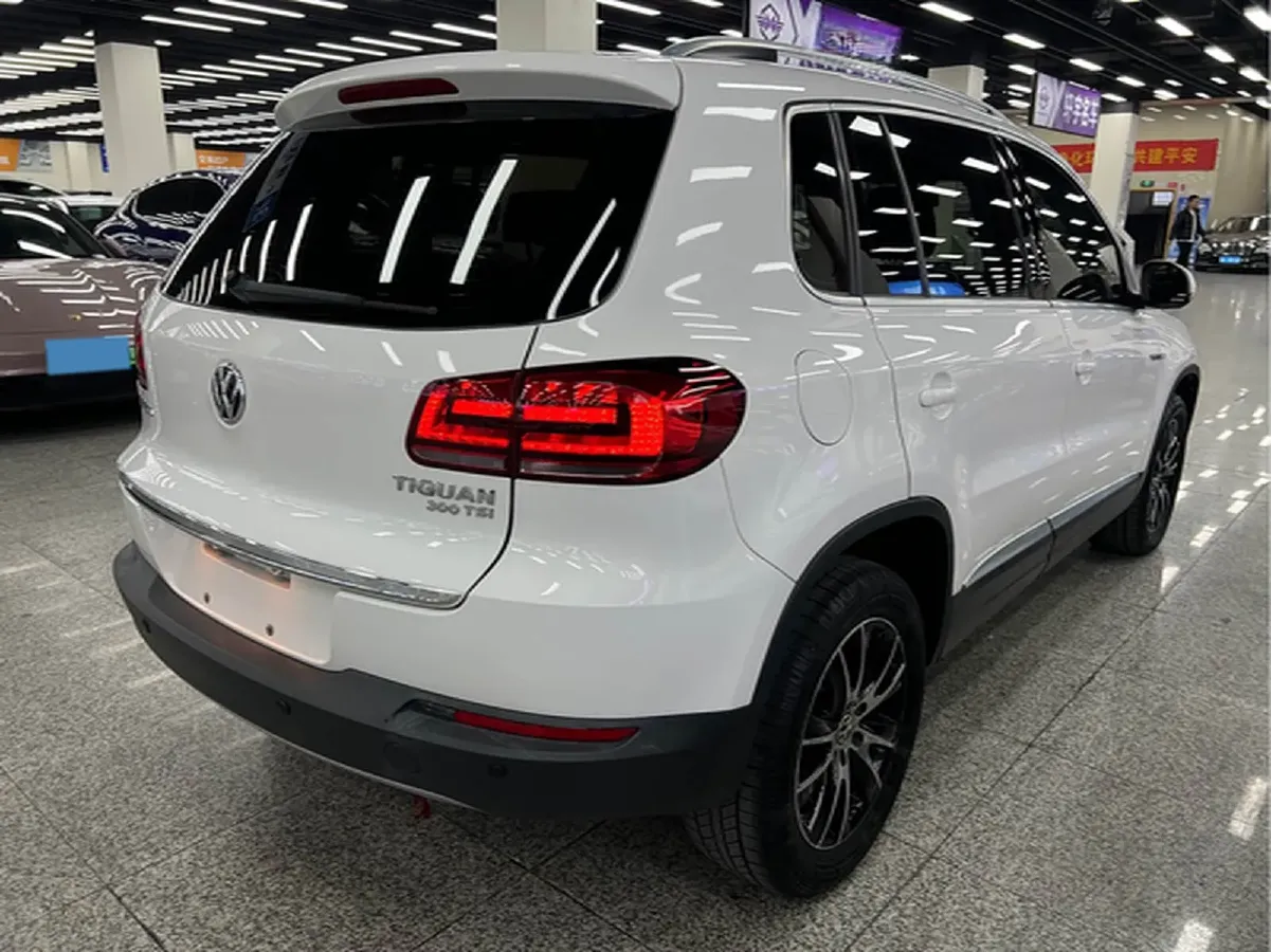 2016 Volkswagen Tiguan 1.8T 160HP L4 6AT,autocango,china used car exporter,china ev exporter,chinese used car exporter,chinese used ev exporter