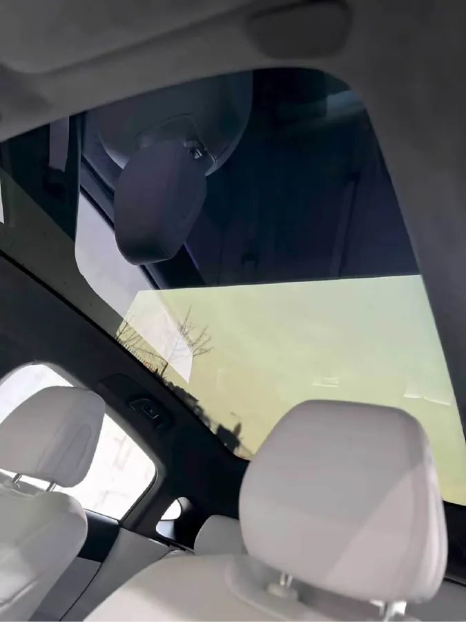 2025 Xpeng G6 BEV 68.5KWH,autocango,china used car exporter,china ev exporter,chinese used car exporter,chinese used ev exporter