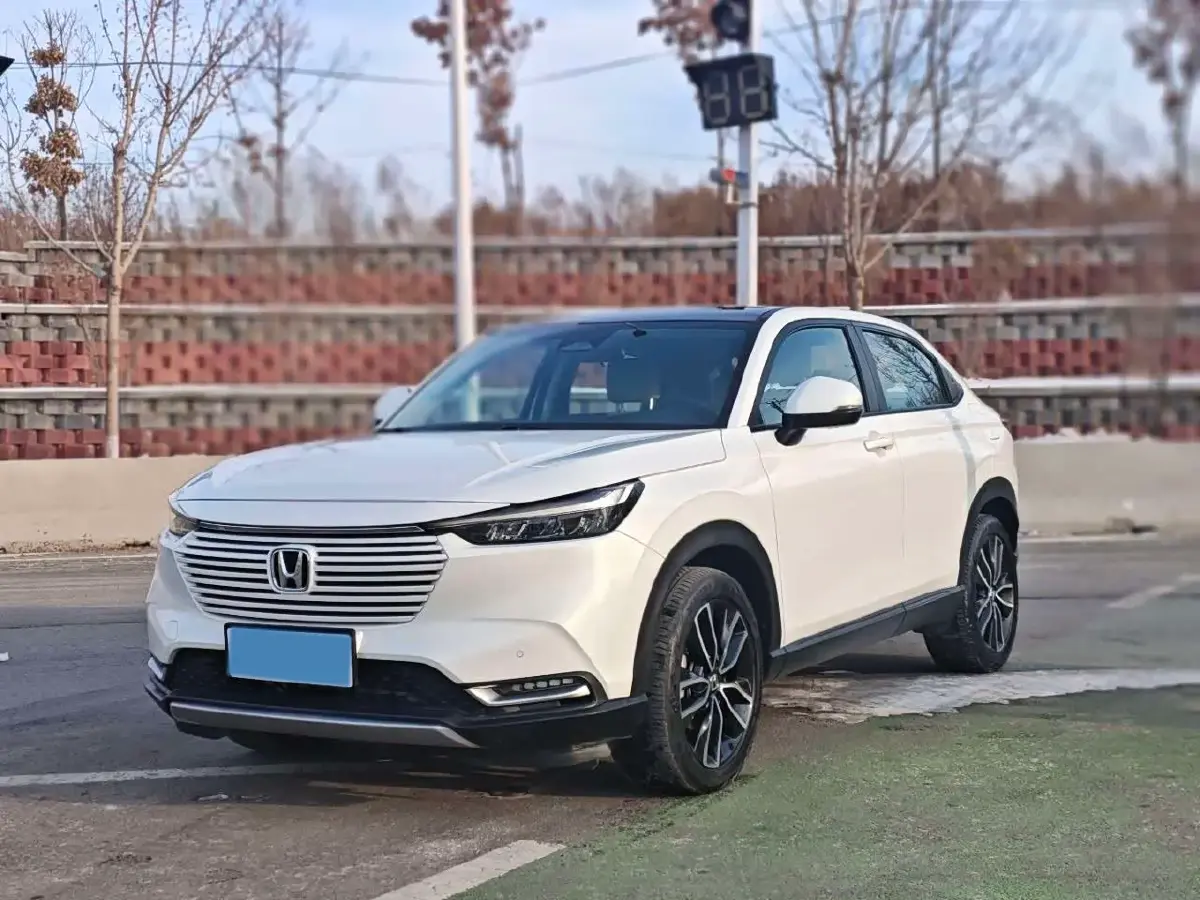 2023 Honda Vezel 1.5L 124HP L4 CVT