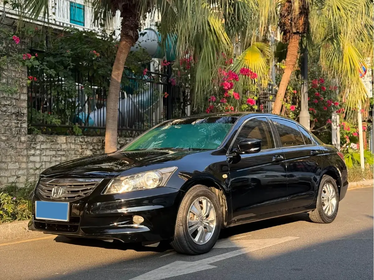 2011 Honda Accord 2.0L 156HP L4 5AT
