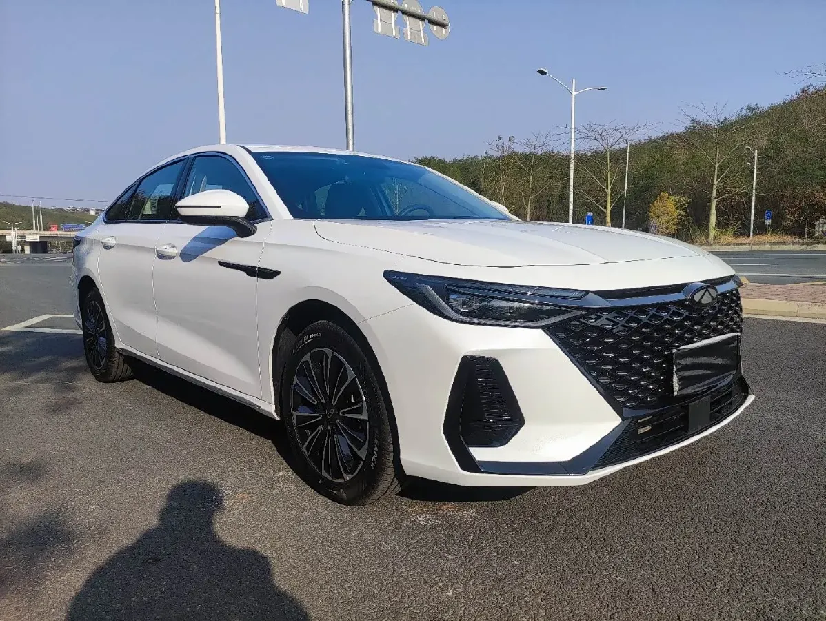 2024 Fulwin FulwinA8 1.5T 156HP L4 1DHT PHEV 18.3KWH,autocango,china used car exporter,china ev exporter,chinese used car exporter,chinese used ev exporter