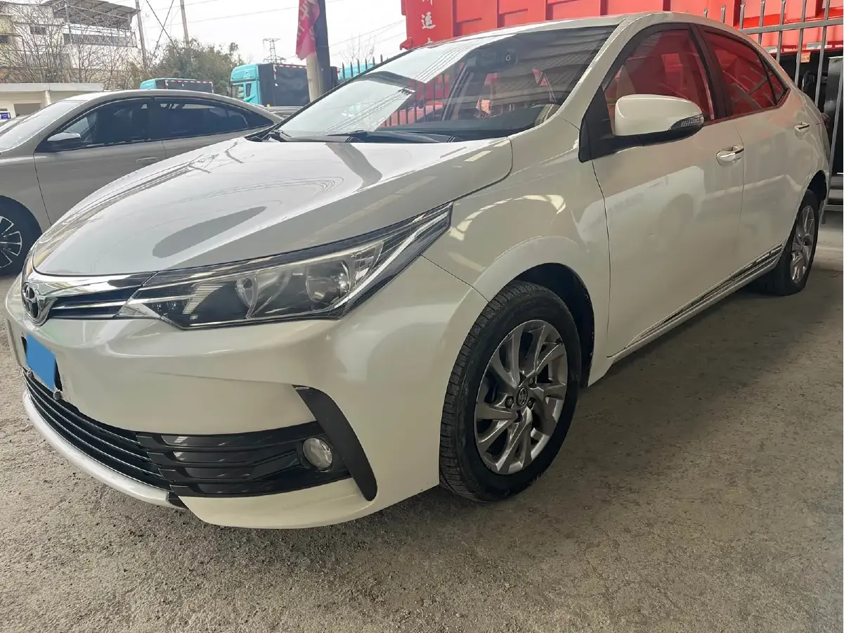 2017 Toyota Corolla 1.2T 116HP L4 CVT