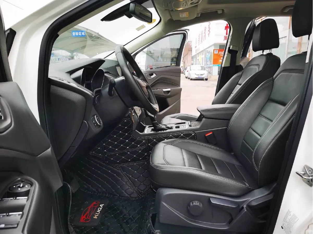 2018 Ford Kuga 1.5T 181HP L4 6AT,autocango,china used car exporter,china ev exporter,chinese used car exporter,chinese used ev exporter