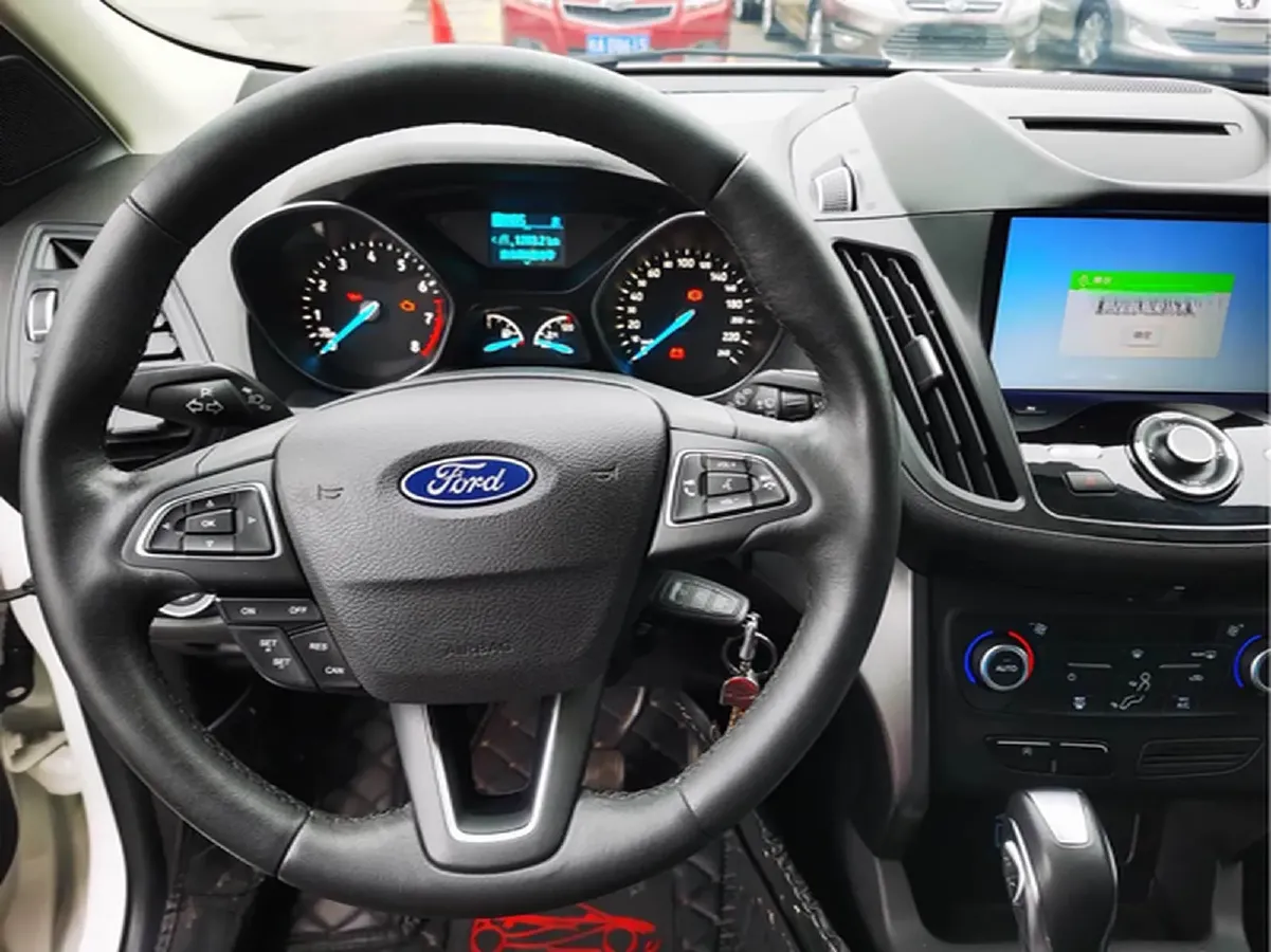 2018 Ford Kuga 1.5T 181HP L4 6AT,autocango,china used car exporter,china ev exporter,chinese used car exporter,chinese used ev exporter