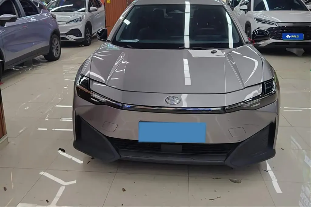 2023 Toyota bZ3 BEV 49.92KWH,autocango,china used car exporter,china ev exporter,chinese used car exporter,chinese used ev exporter