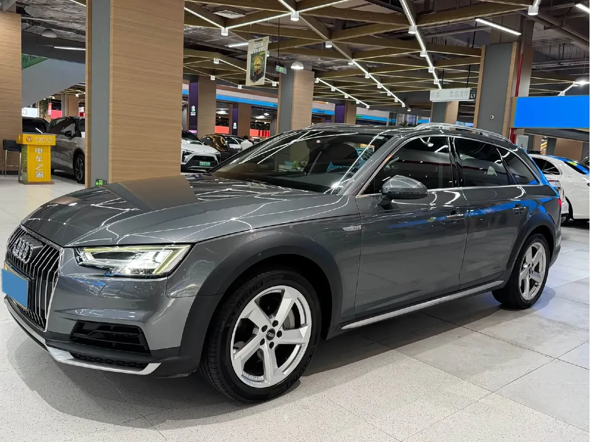 2017 Audi A4 2.0T 252HP L4 7DCT,autocango,china used car exporter,china ev exporter,chinese used car exporter,chinese used ev exporter