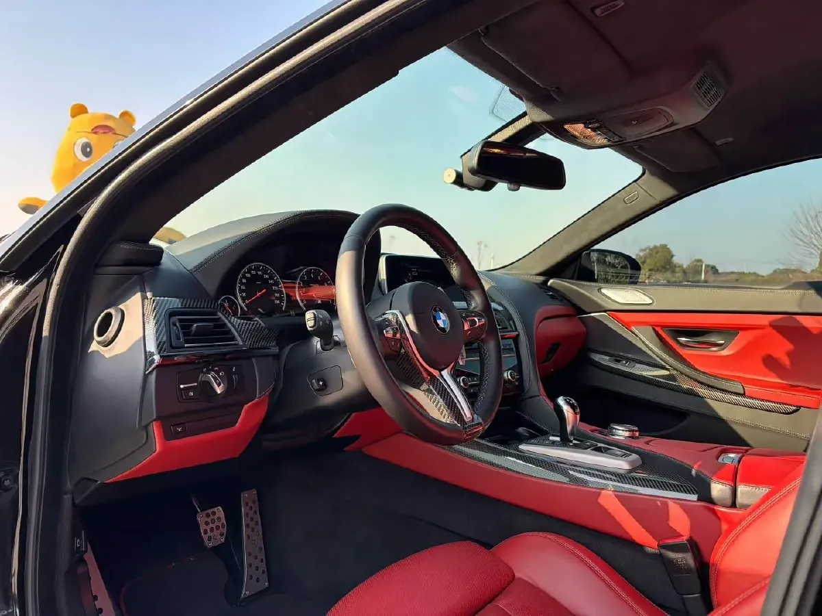 2015 BMW M6 4.4T 560HP V8 7DCT,autocango,china used car exporter,china ev exporter,chinese used car exporter,chinese used ev exporter