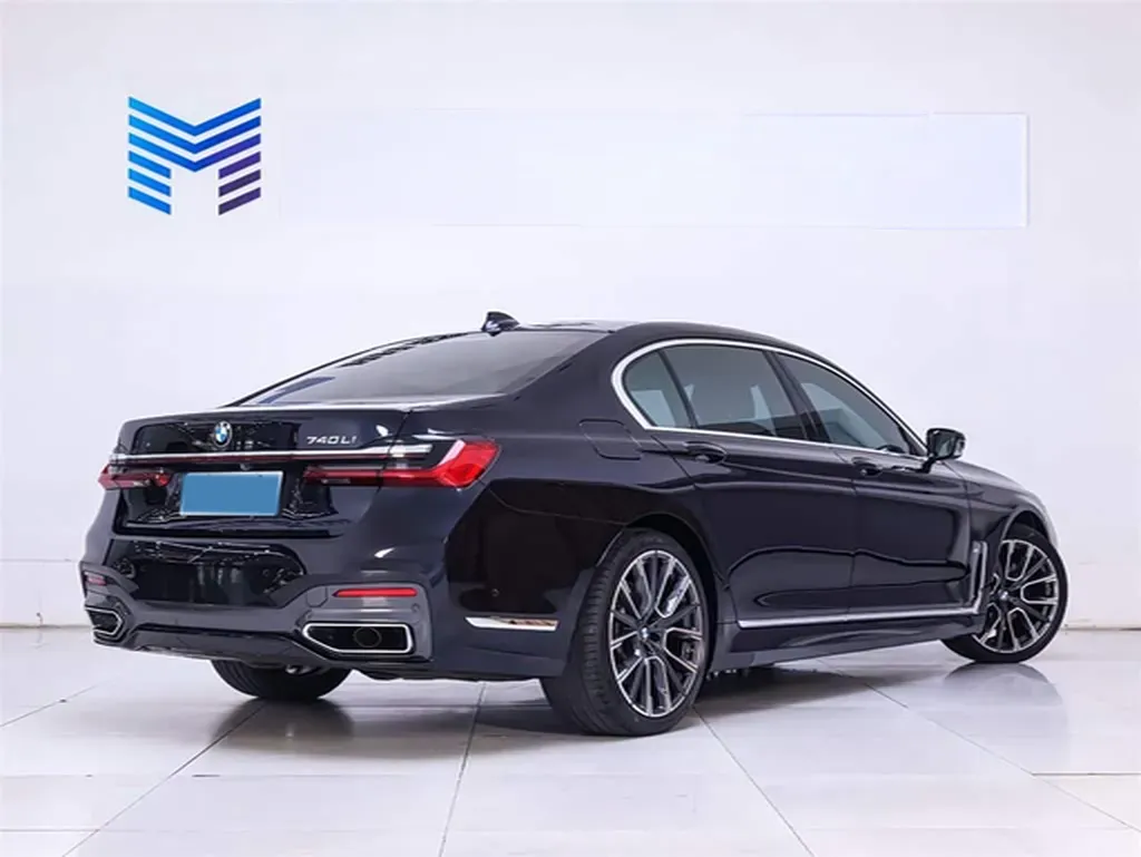 2019 BMW 7 Series 3.0T 340HP L6 8AT,autocango,china used car exporter,china ev exporter,chinese used car exporter,chinese used ev exporter
