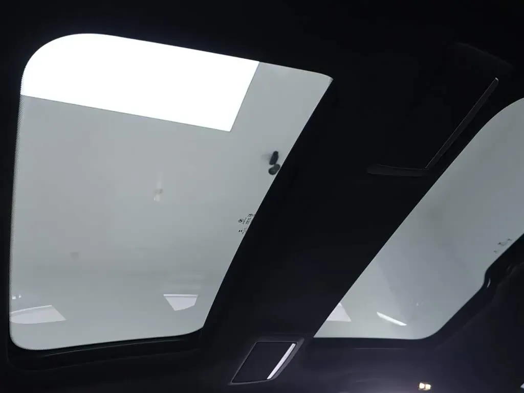 2019 BMW 7 Series 3.0T 340HP L6 8AT,autocango,china used car exporter,china ev exporter,chinese used car exporter,chinese used ev exporter