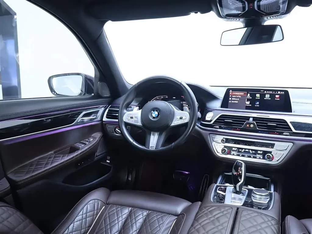 2019 BMW 7 Series 3.0T 340HP L6 8AT,autocango,china used car exporter,china ev exporter,chinese used car exporter,chinese used ev exporter