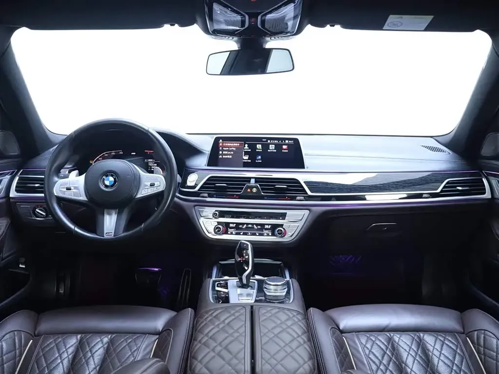 2019 BMW 7 Series 3.0T 340HP L6 8AT,autocango,china used car exporter,china ev exporter,chinese used car exporter,chinese used ev exporter