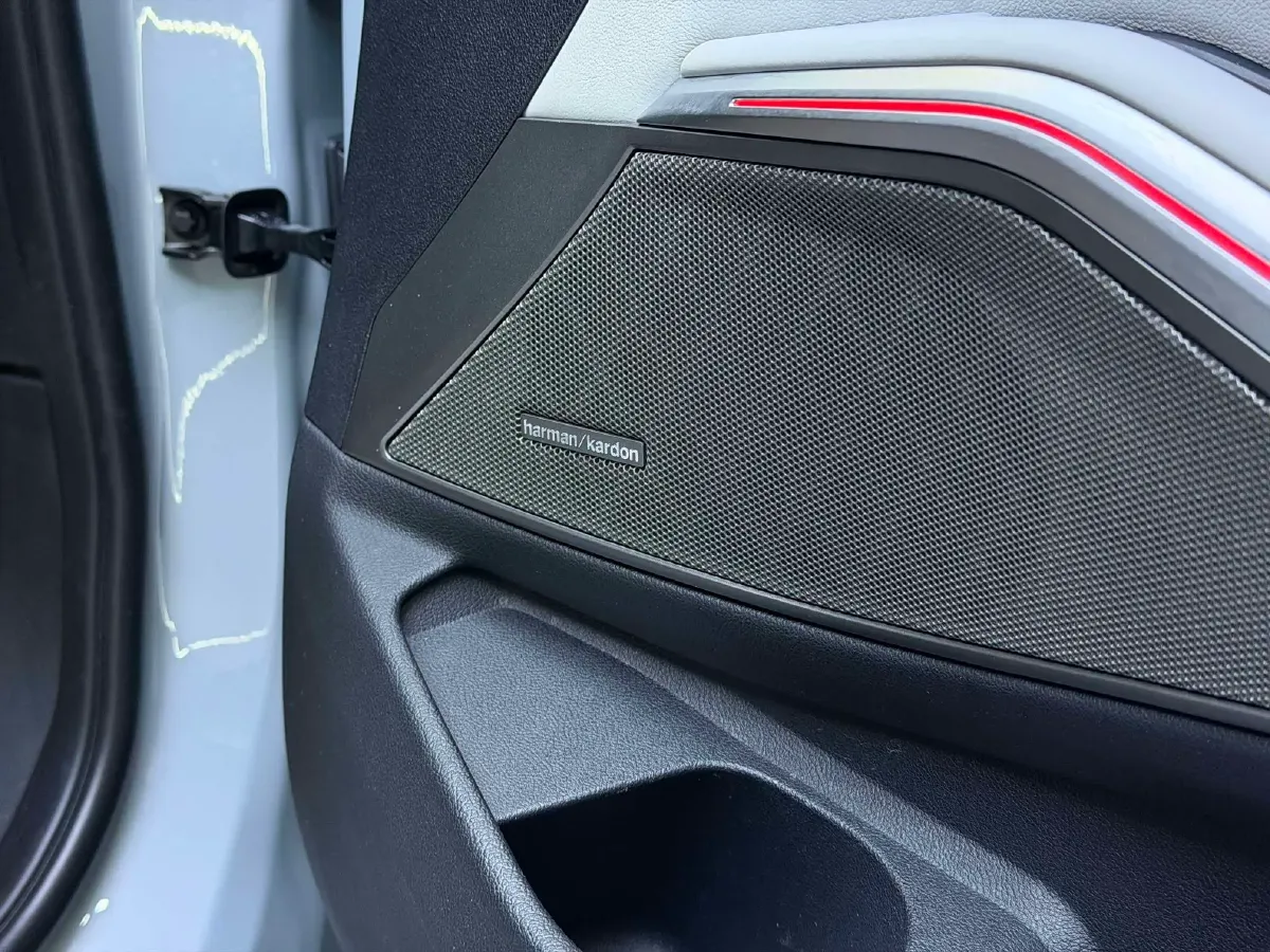 2021 BMW M3 3.0T 510HP L6 8AT,autocango,china used car exporter,china ev exporter,chinese used car exporter,chinese used ev exporter